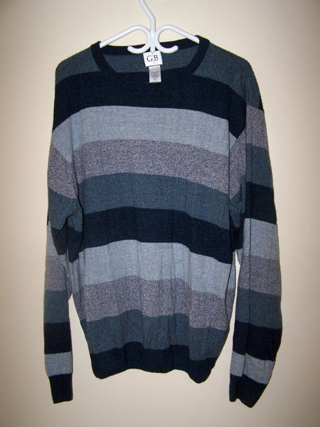 Geoffrey Beene Sweater $1.00